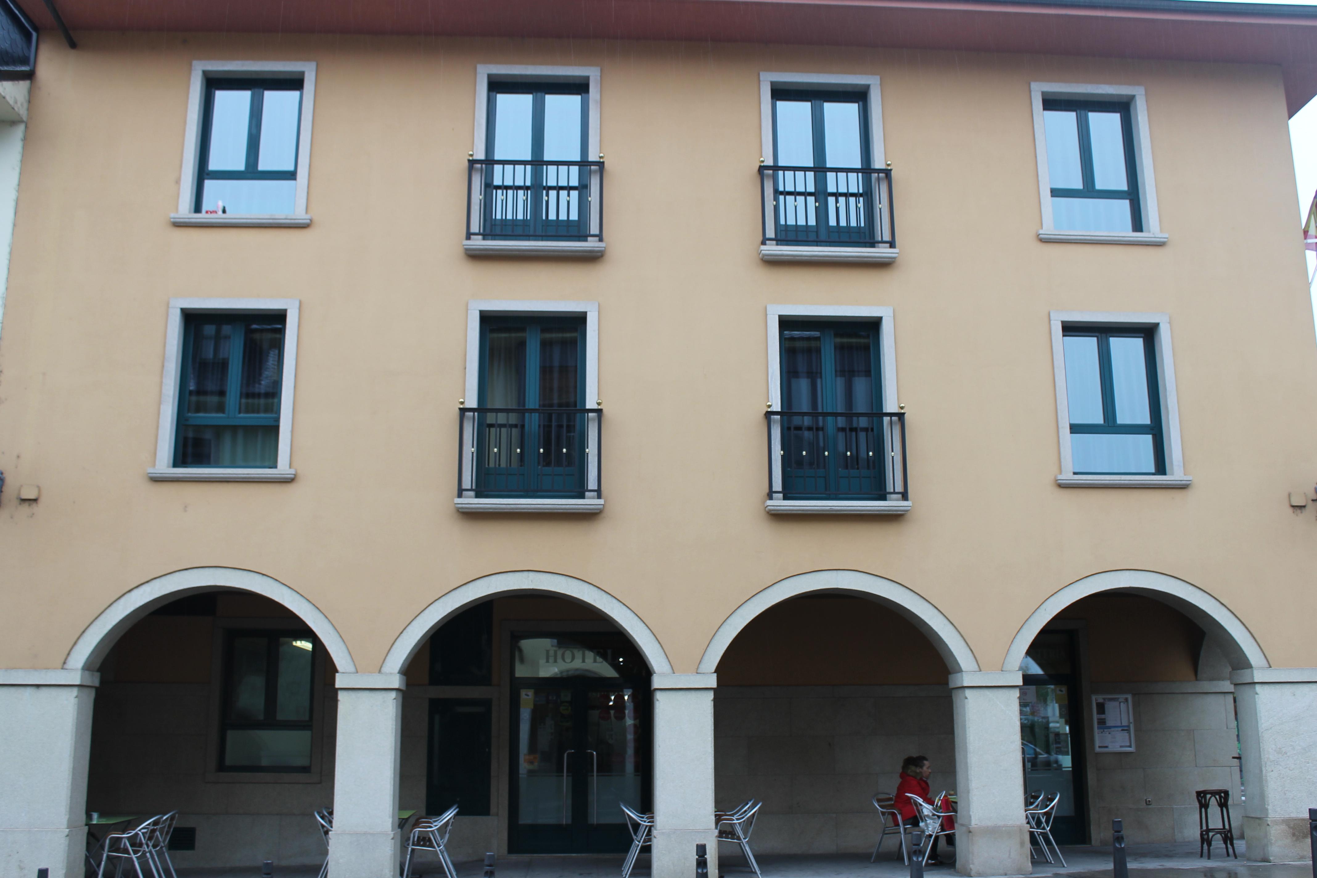 Hotel El Castillo Ponferrada Exterior photo